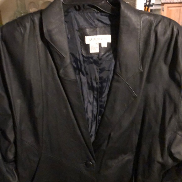 Vintage long leather coat. - Picture 1 of 9